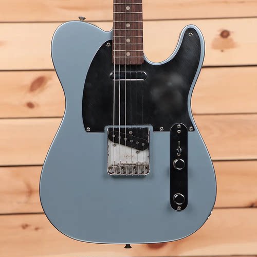Fender芬达墨产艺术家系列电吉他