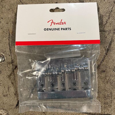 Fender芬达墨豪贝斯琴桥