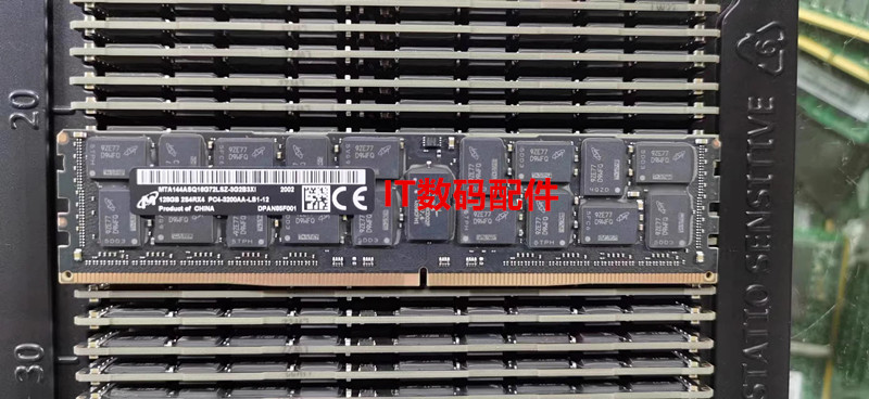 镁光 MT MTA144ASQ16G72LSZ-3G2B3 128G 3200 LRDIMM 黑条 内存