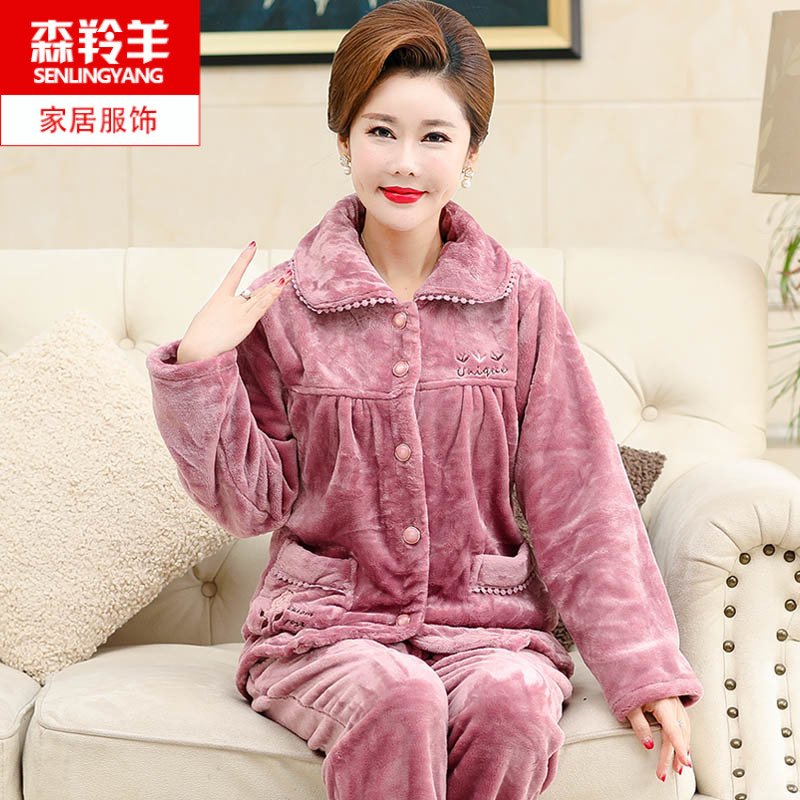 中老年法兰绒睡衣女秋冬胖MM家居服加厚保暖珊瑚绒妈妈套装加大码