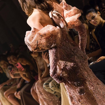 eliesaab甜美复古宫廷泡泡袖晚礼服 秋冬长袖鱼尾婚纱订婚主持