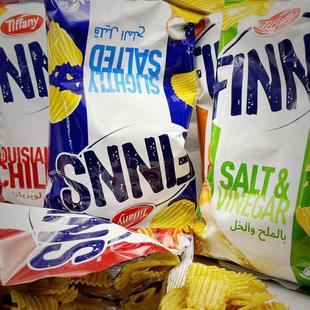 Salt Finns CHILLI 咸味SALTED 阿联酋酱薯片85G香辣味芝士味盐醋