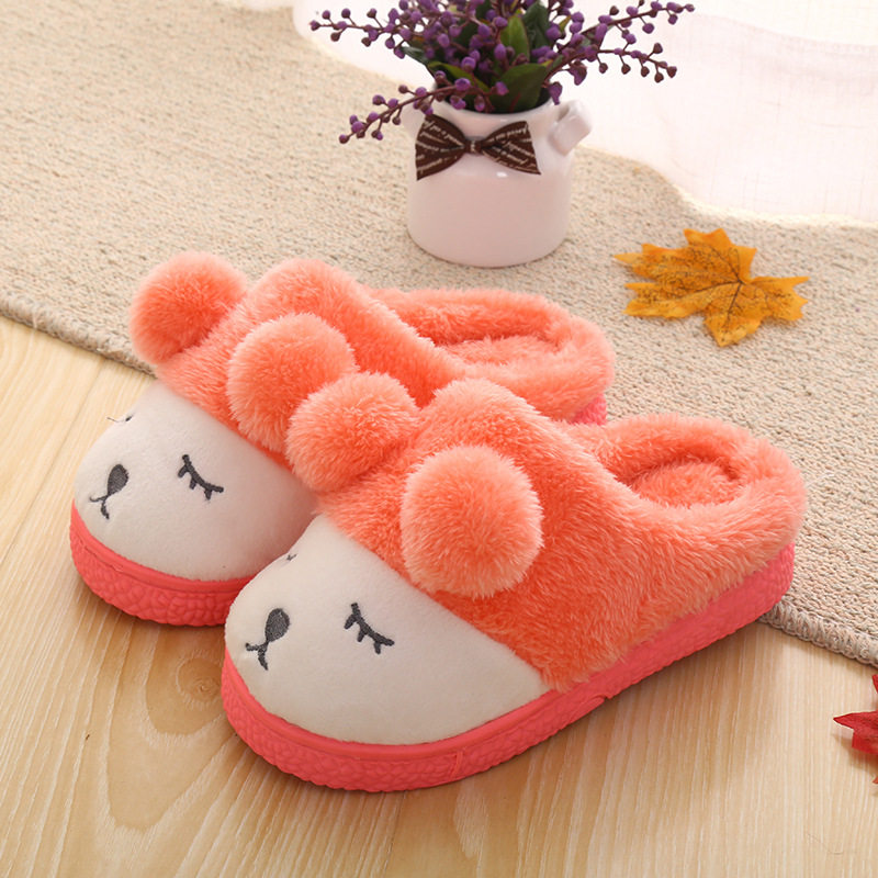 Pantoufles enfants en autre pour hiver - semelle caoutchouc naturel - Ref 1032200 Image 1