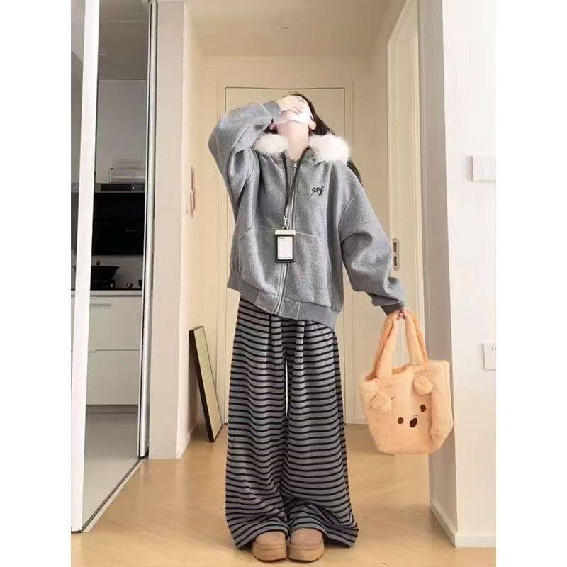 美式灰色毛领连帽卫衣外套女秋冬穿搭一整套条纹阔腿裤两件套装潮,女装/女士精品,时尚套装,淘宝优惠券,粉丝福利购,淘宝优惠卷