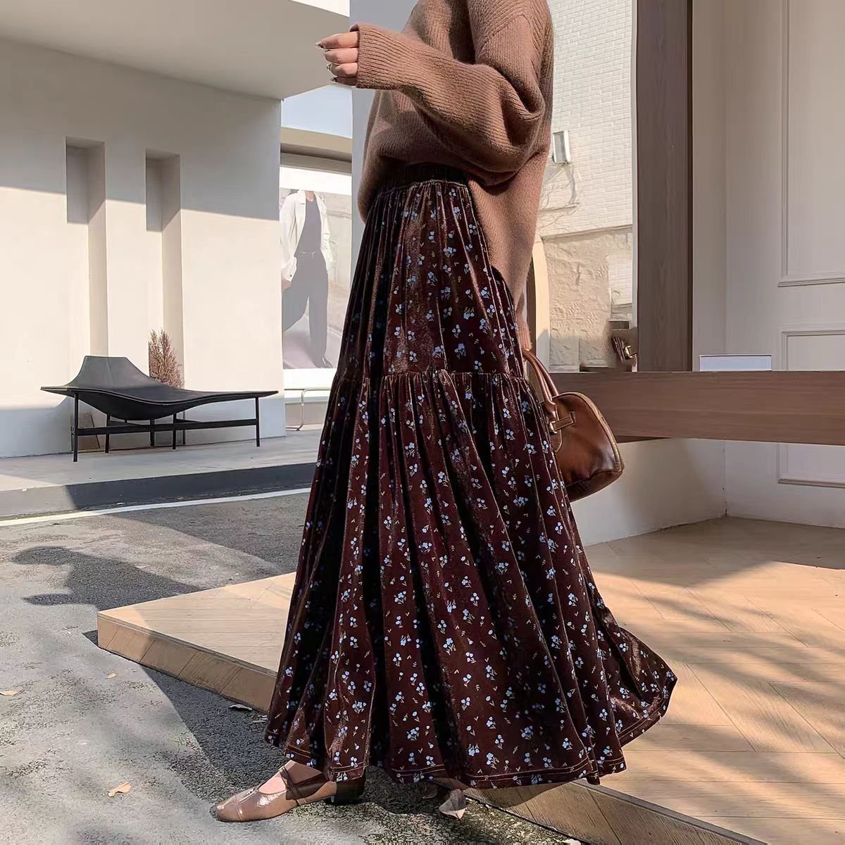 法式复古金丝绒碎花半身裙女秋冬2025新款高腰气质遮肉a字裙长裙