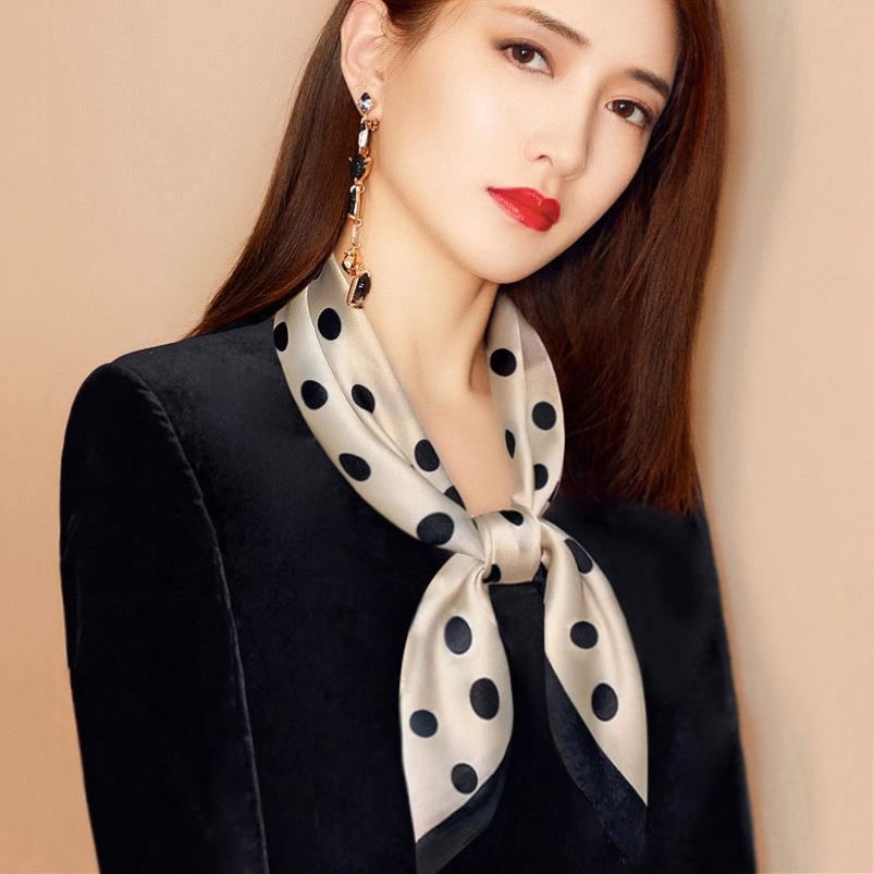 波点丝巾小方巾女春秋款时尚洋气领巾韩版百搭发带薄夏季黑白围巾