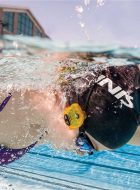 FINIS Tempo Pro 游泳速度防水节拍器 计数器 频率节奏器游泳装备