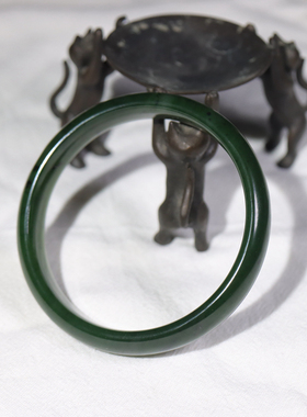 玉作碧玉籽料手镯子玉镯