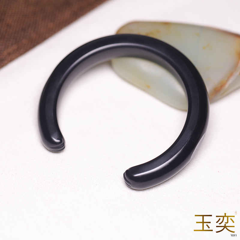 玉奕和田玉籽料墨玉猫爪玉镯