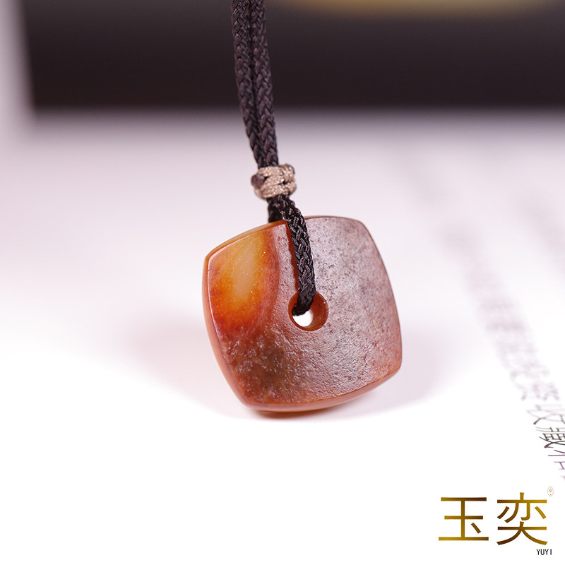 玉奕和田玉籽料黄沁平安扣挂件