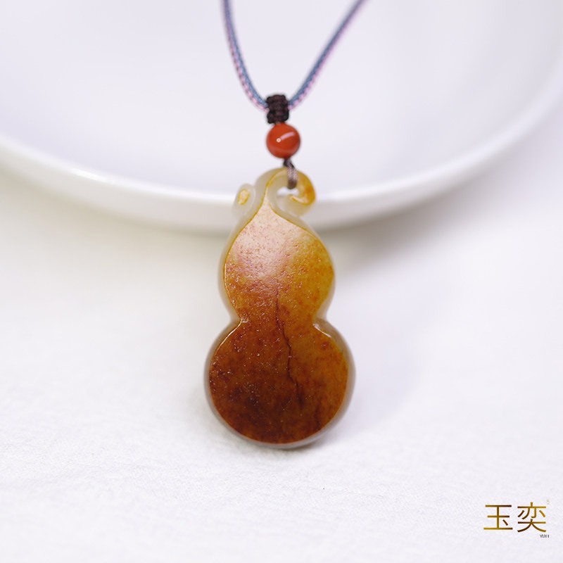 玉奕新疆和田玉籽料13.1克苏工红皮特色三色玉葫芦福禄挂件玉吊坠