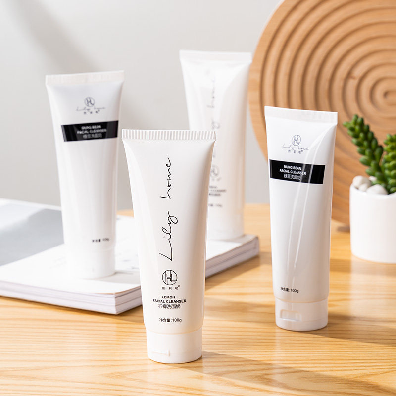 【丽莉哒】绿豆清肌亮采泡沫洁面膏100g清洁控油洗面奶收缩毛孔