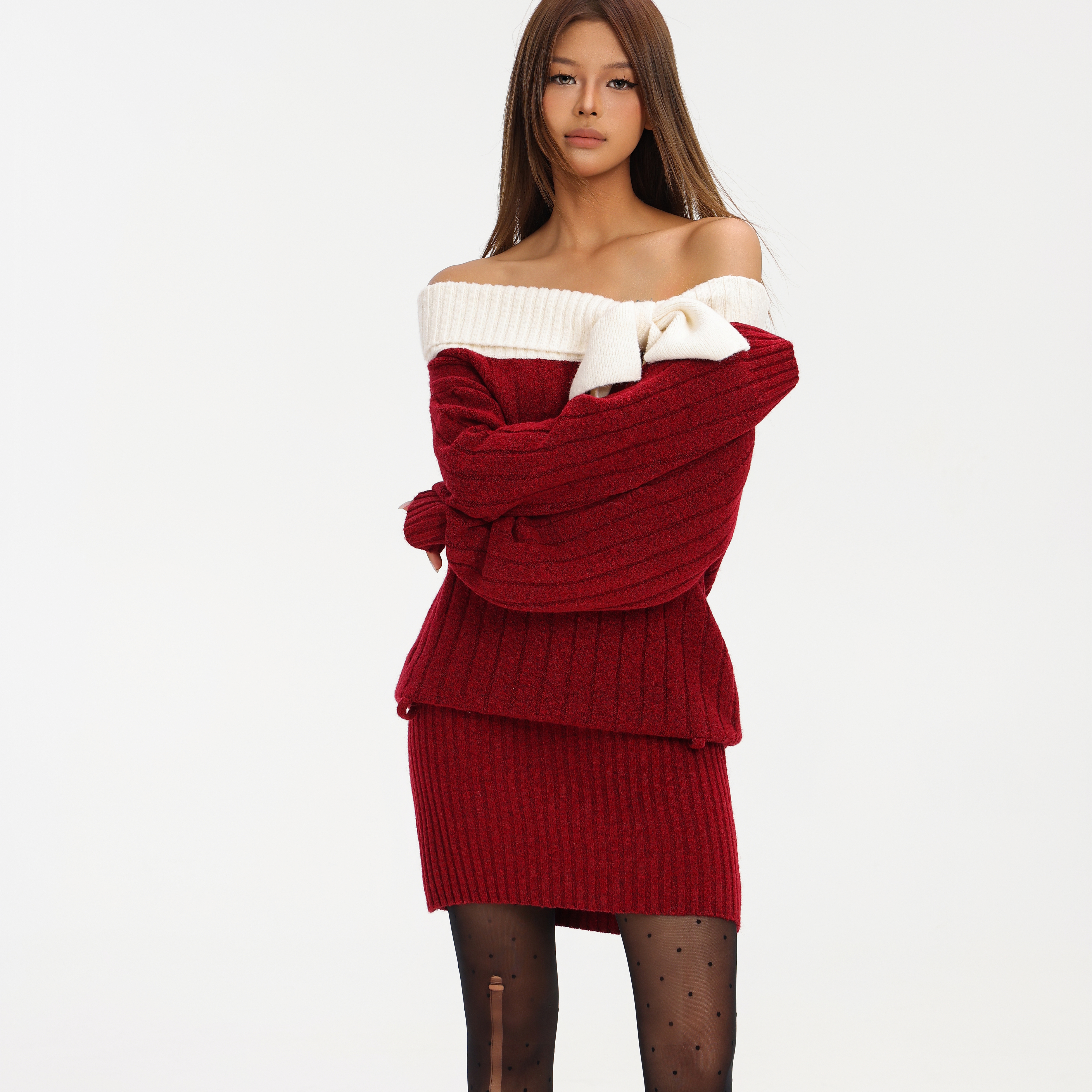 1ess la mode红色一字肩蝴蝶结针织连衣裙女露肩包臀短裙秋冬圣诞