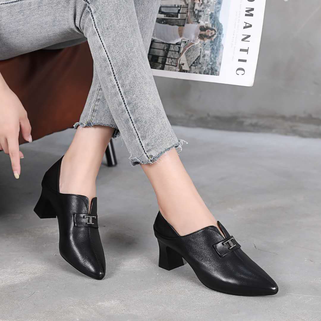 时尚尖头深口单鞋2024春秋新款一鞋两穿欧美风头层牛皮粗高跟单鞋