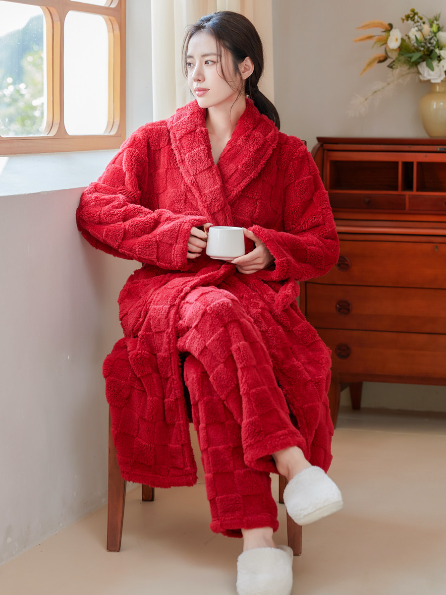 NIGHTGOWN WOMENS AUTUMN AND WINTER LENGTHENED SHU COTTON VELVET RED THICKENED TWO-PIECE PAJAMAS MENS CORAL VELVET BATHROBE AND PANTS