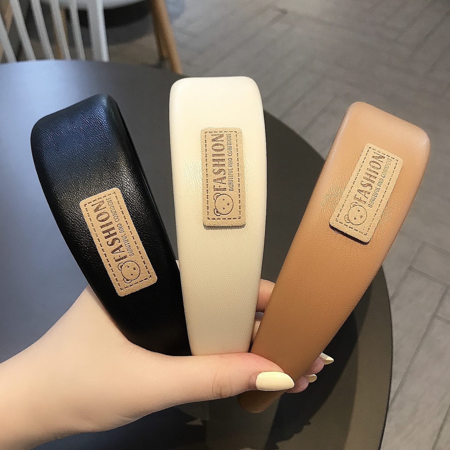 纯色宽边ins海绵皮质压发发卡