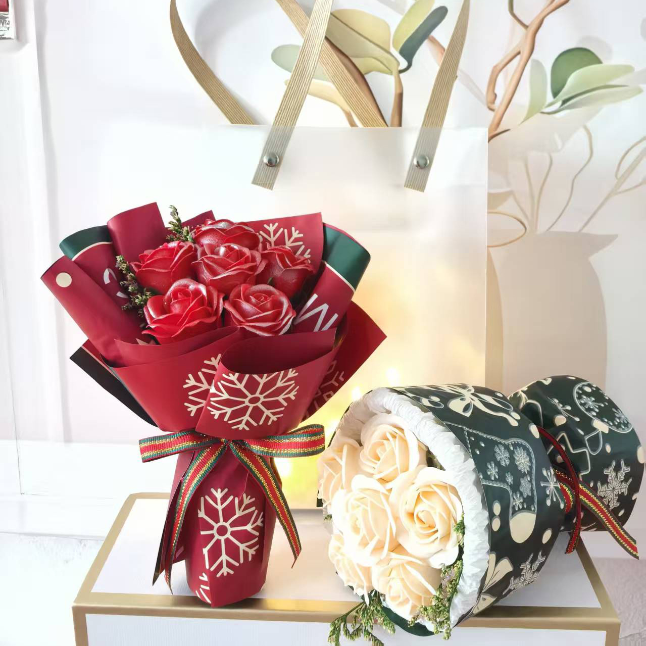 圣诞节迷你小花束玫瑰香皂永生花清新精致走心mini礼物送闺蜜女友