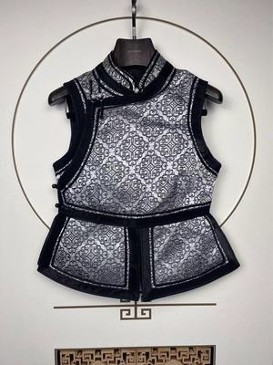 民族风女装女士春秋款上衣蒙古族盘扣马甲时尚女款马夹外套新品