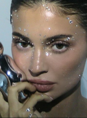 Kylie cosmetics · 在途COSMIC KYLIE JENNER 2.0香水