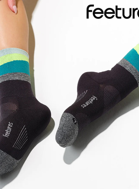 美国FEETURES男女通用秋季专业马拉松越野速干运动跑步长筒袜子