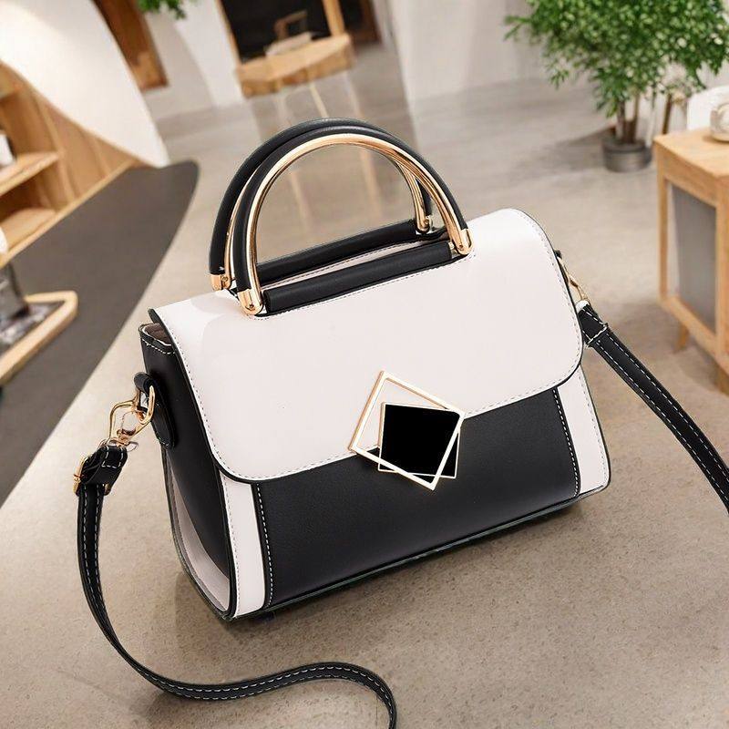 奥利帝克真皮质感包包女2025韩版时尚百搭单肩斜挎包妈妈生日礼物,箱包皮具/热销女包/男包,小方包,淘宝优惠券,粉丝福利购,淘宝优惠卷