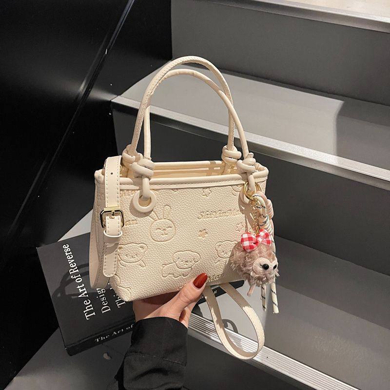 今年流行高级质感小包包女2025夏季百搭斜挎包时尚手提单肩水桶包,箱包皮具/热销女包/男包,水桶包,淘宝优惠券,粉丝福利购,淘宝优惠卷