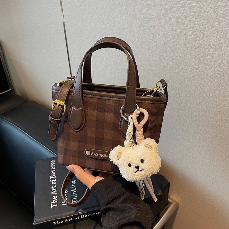 格子包包女款2025新款潮时尚轻奢小众高级感手拎包单肩斜挎水桶包,箱包皮具/热销女包/男包,小方包,淘宝优惠券,粉丝福利购,淘宝优惠卷