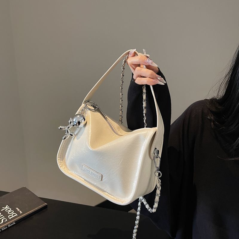高级小包质感包女2026新款手提时尚百搭链条小方包单肩斜挎包女包