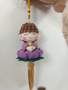 成品，九厘米2股线佛陀车载摆件,礼物手工编织拼到实物为准,