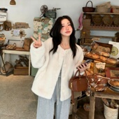 2025冬季 皮毛一体宽松显瘦年轻款 新款 环保水貂毛绒皮草外套女短款