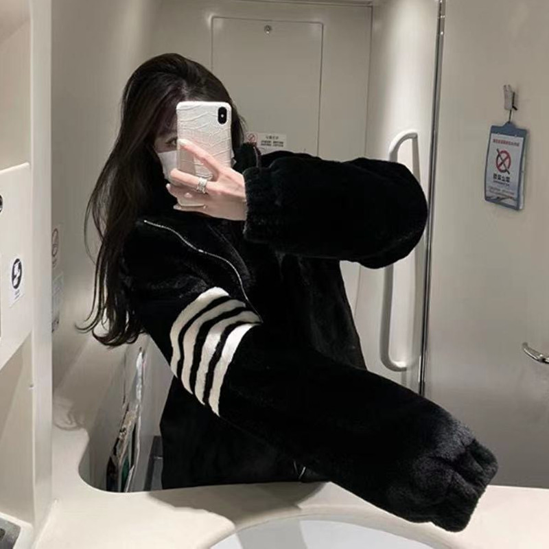 2024新款韩版仿獭兔毛皮草外套女
