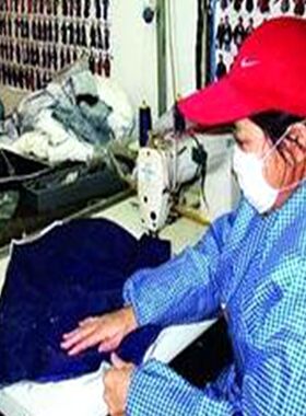 改羽绒服换内衬防钻绒里衬布里子跑毛钻掉漏绒修复充绒加工添换绒