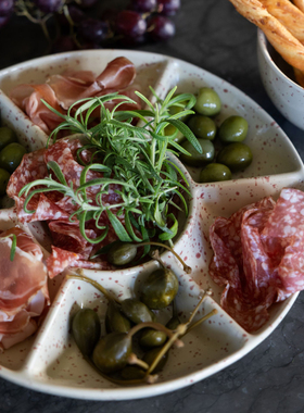 瑞典代购 Sagaform 北欧ins风分格餐盘碟子西餐火腿小食盘陶瓷碟