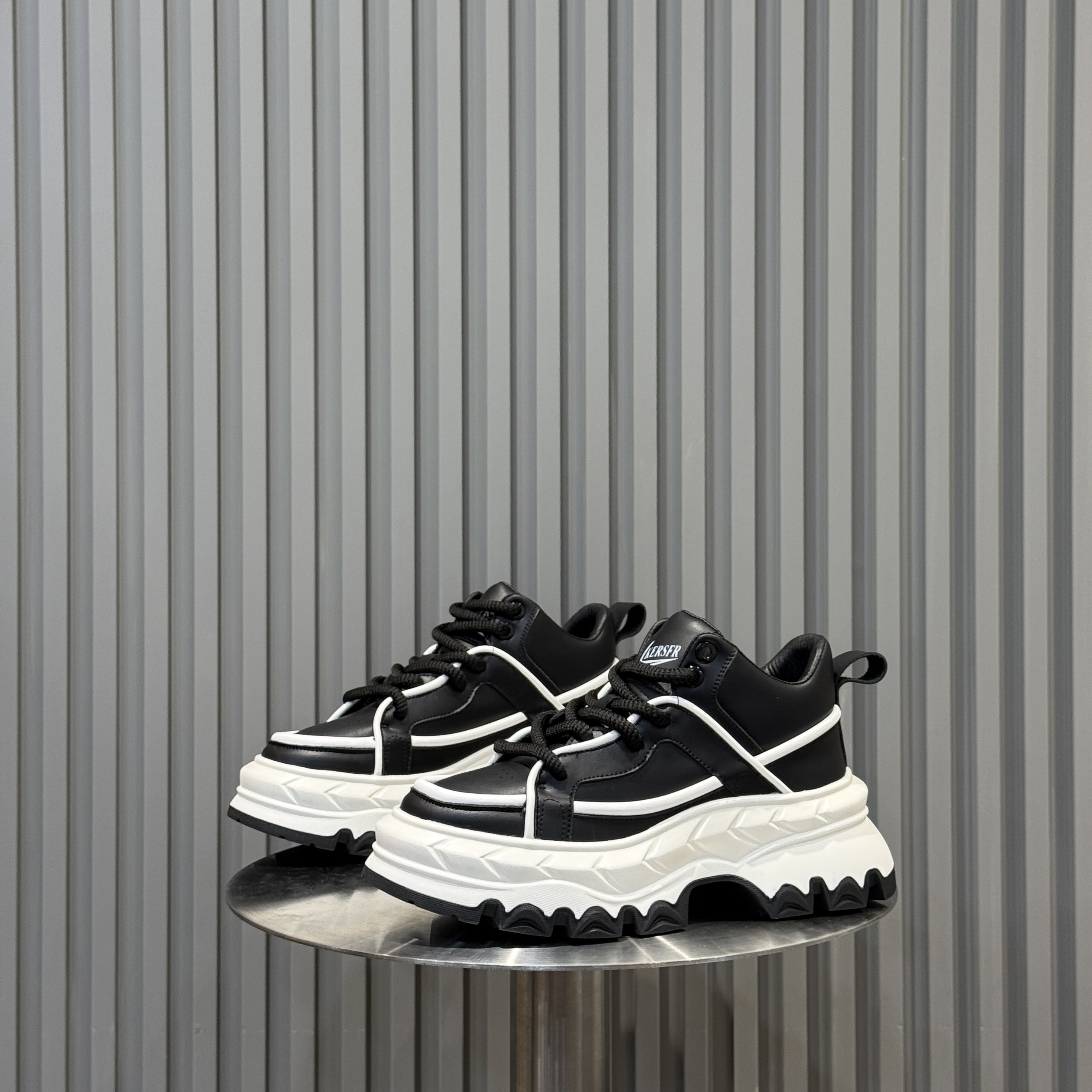 欧洲站男鞋2025秋季休闲鞋