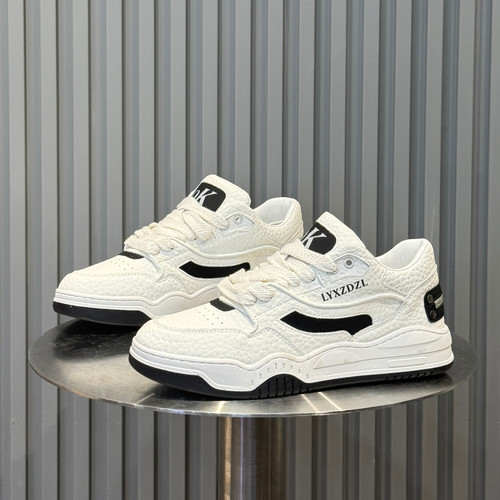 小白男鞋2025秋冬季新款低帮板鞋