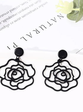 欧美复古哑光黑色系花朵镂空耳环流行简约气质百搭个性耳钉耳饰女