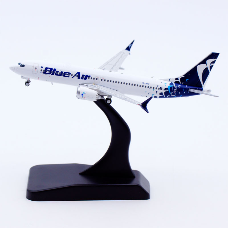 JC Wings 1:400 Blue Air 波音 B737-8MAX YR-MXE 合金 飞机模型