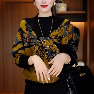 德绒中年妈妈装 百搭舒适洋气保暖上衣女 气质优雅印花长袖 秋冬新款