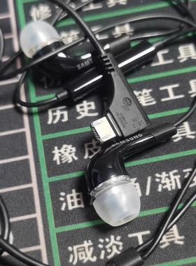 三星W2014原装耳机microUSB接口耳机W2017 W2016 W2015 W2013耳机