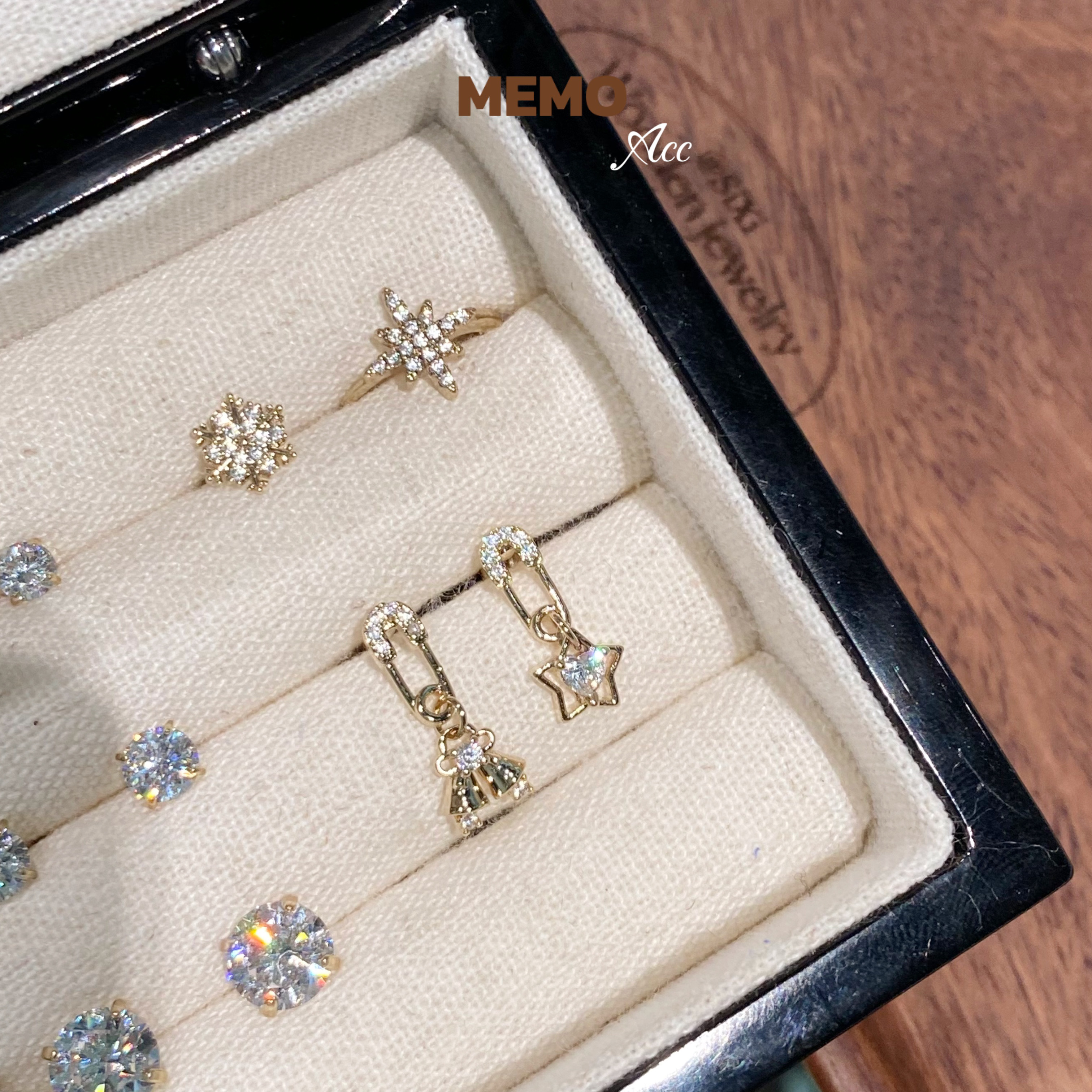 【MEMO】铃动心弦 咖啡金系列气质设计款耳骨钉耳钉DS090