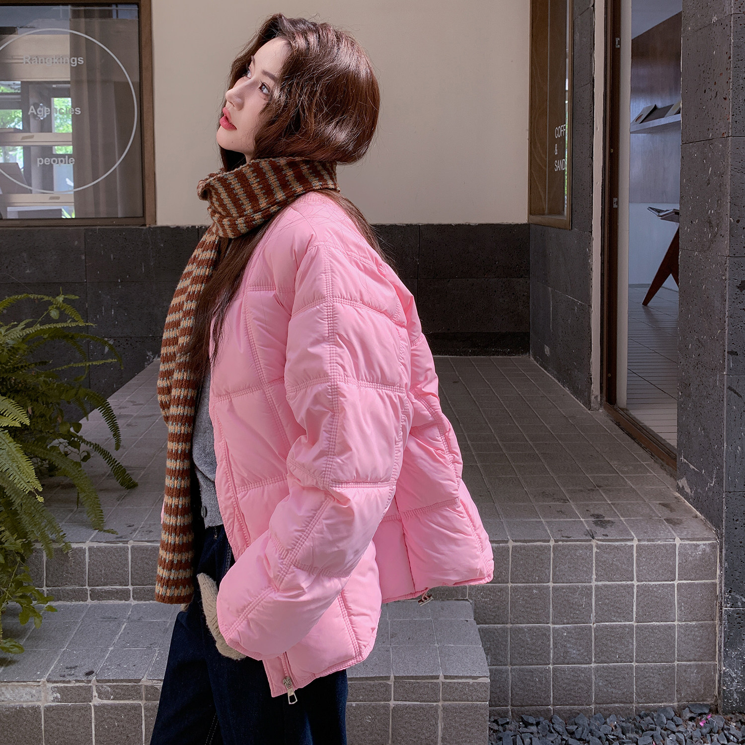 方块羽绒服女2026冬季新款宽松休闲圆领加厚大码棉衣外套女.
