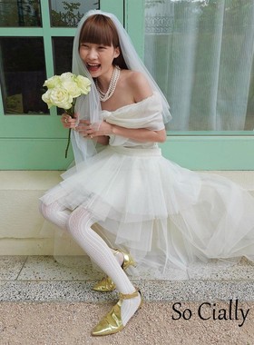 So Cially | THETIS 23春夏韩国设计师品牌新品露肩纯色夏日上衣