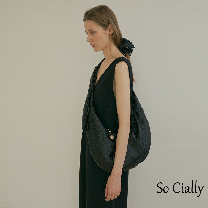 So Cially | DEMAKER 23冬韩国设计师品牌斜挎手提单肩包