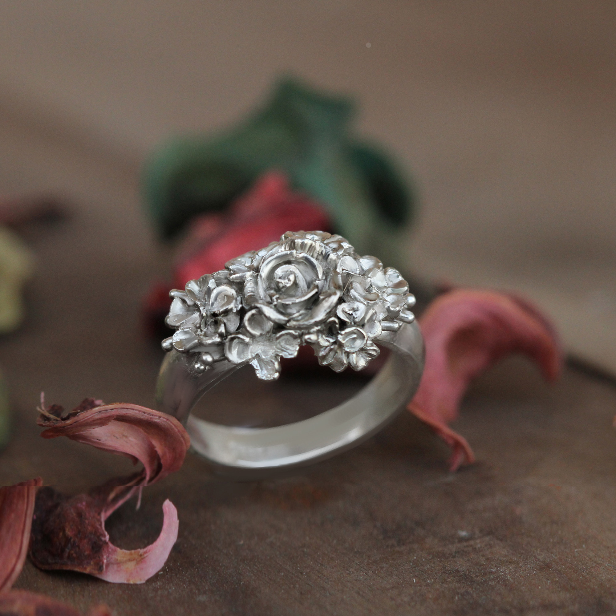 s999足银玫瑰花戒指复古立体小众原创新中式花卉食指指环盛夏繁花,饰品/流行首饰/时尚饰品新,银饰戒指,淘宝优惠券,粉丝福利购,淘宝优惠卷