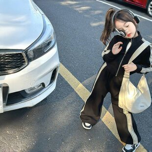 女童套装春秋冬初秋早秋季学生洋气时髦运动超酷素色长裤长袖外套