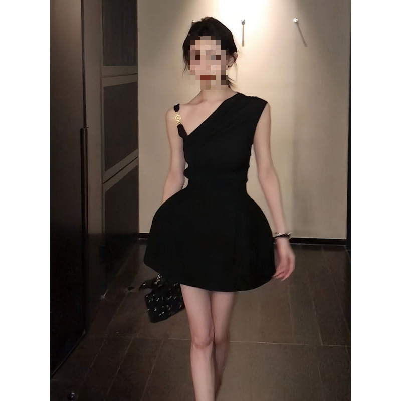 小众绝美小黑裙套装 高冷气质礼服淑女上衣+短裙两件套2025小个子