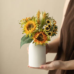 简约白色陶瓷花瓶高级感线条轻奢摆件客厅向日葵花束艺术插花