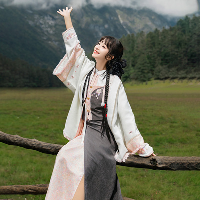 明宋混搭春秋日常汉服袄裙
