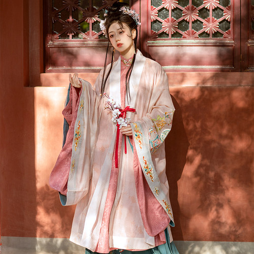 提花绣花明制披风立领衫