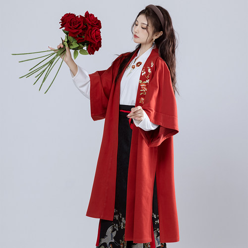 秋冬汉服绣花妆花明制马面裙